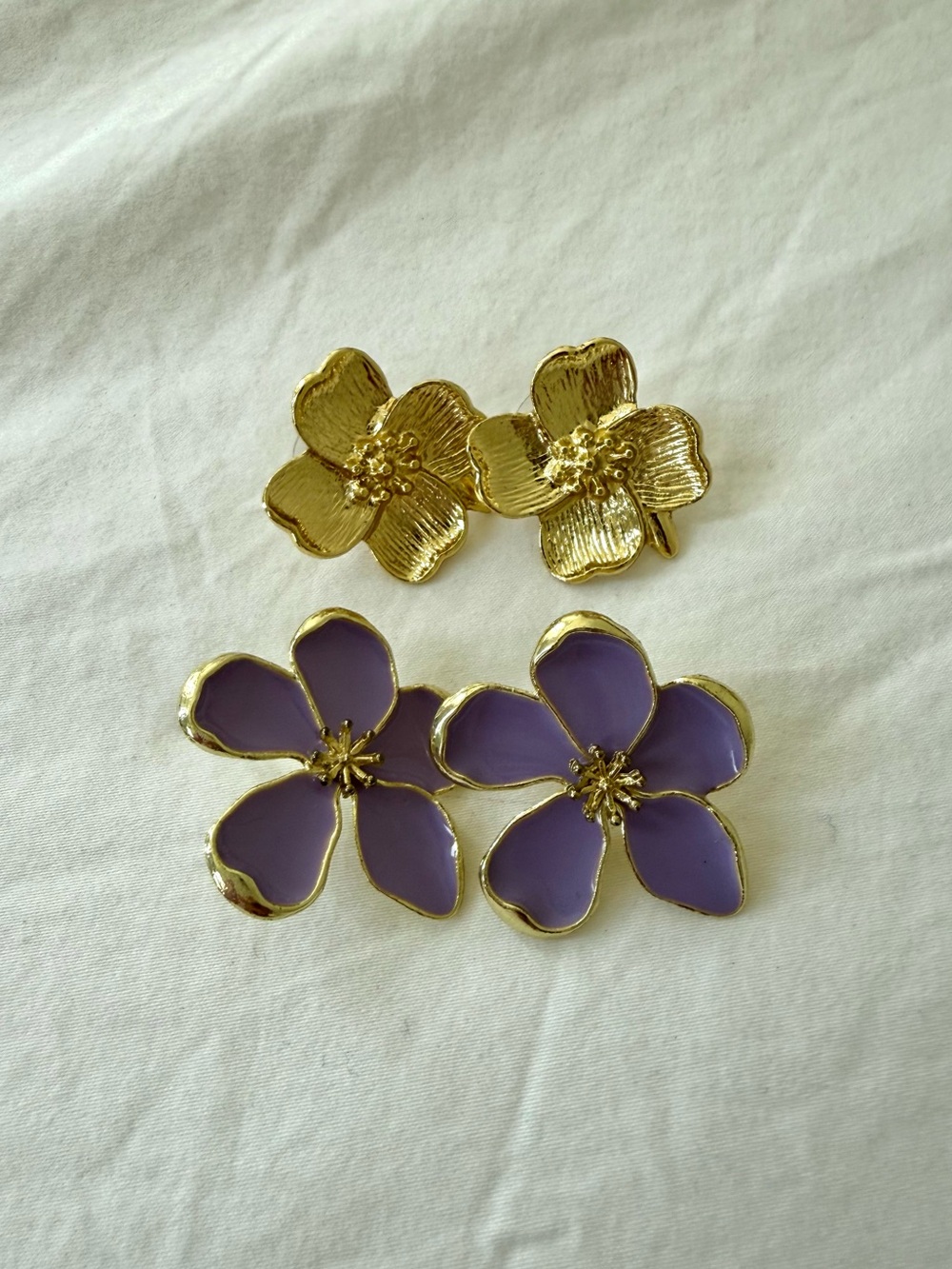 Two Pairs of Floral Stud Earrings